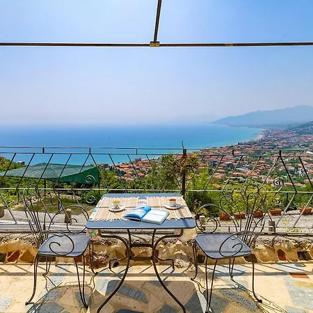 Dimora Concept - Ca' Franca - Sea View Terrace And Private Parking Dom wakacyjny Borgio Verezzi