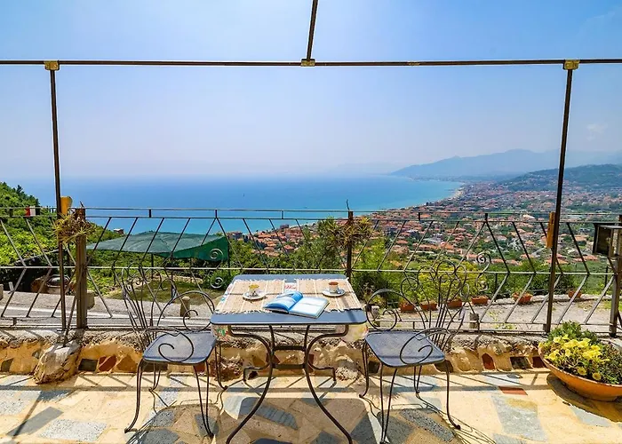 Dimora Concept - Ca' Franca - Sea View Terrace And Private Parking Feriehus Borgio Verezzi
