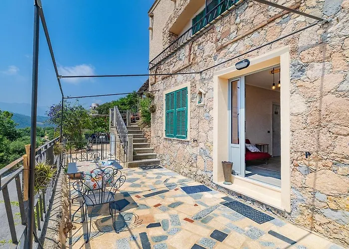Dimora Concept - Ca' Franca - Sea View Terrace And Private Parking Feriehus Borgio Verezzi